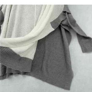 🔥 La Classe Couture Women’s Sweater, Oversized Pull-Over, Turtle Neck Sz.S/M